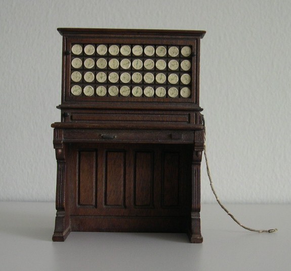  image of View of Herman Hollerith Electric Tabulating Machine salesman's model from the front. 
